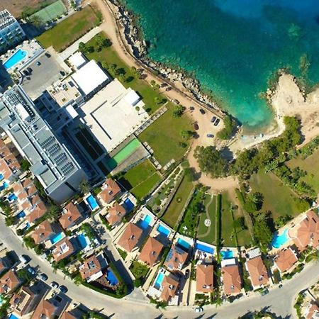 Amber - Coralli Beachfront Apartment Protaras Exterior foto